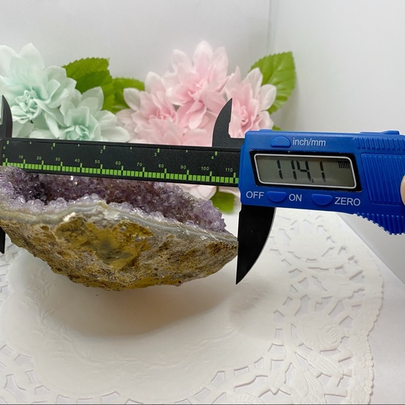 Nature Amethyst Geode - Picture 8 of 8